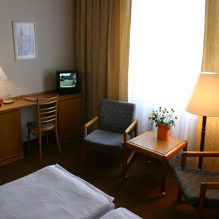 Ea Hotel Jasmin Prague Exterior photo